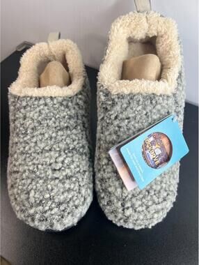 RockDove Cozy Memory Foam Slippers Gray Sherpa Lined Slip On Womens 11-12 NWT
